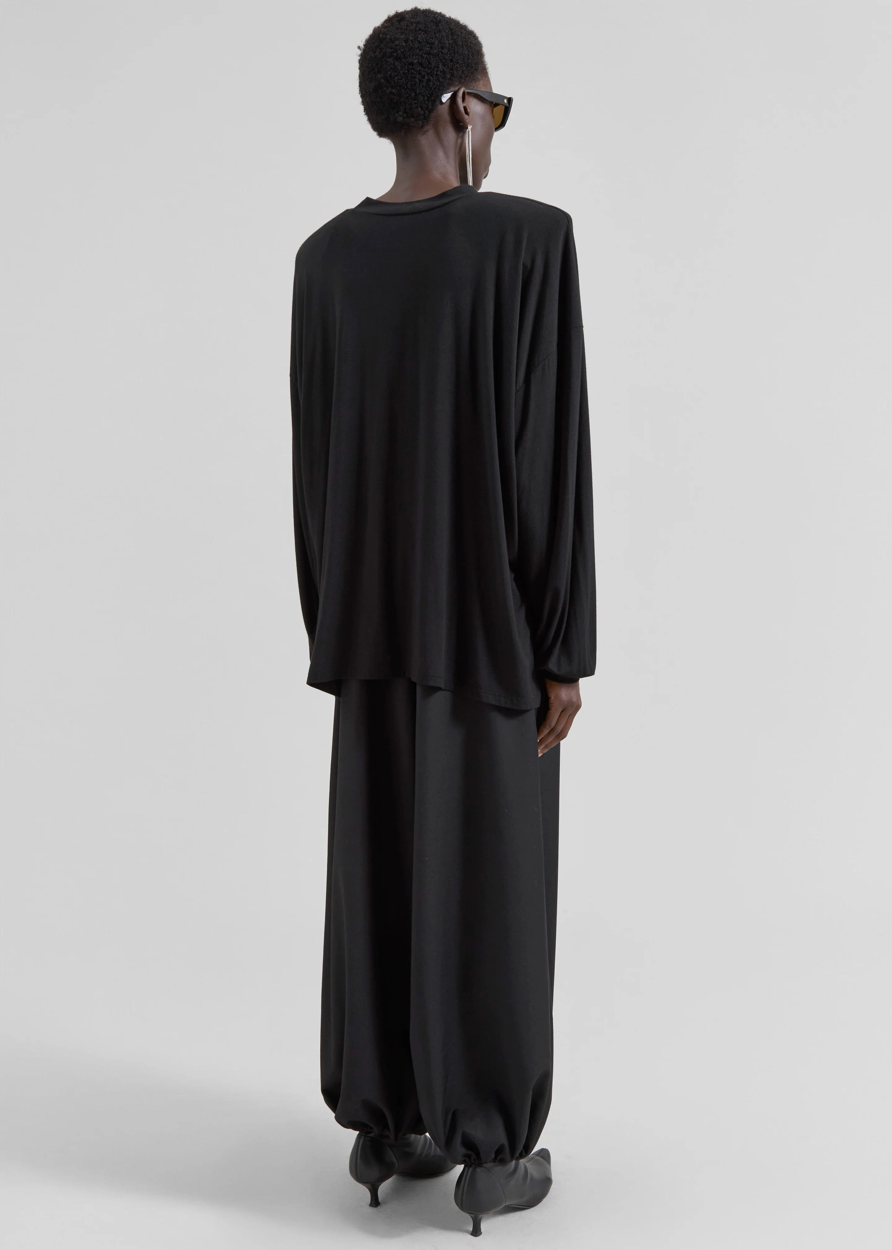 Ravvi Soft Padded Top - Black - Image 7