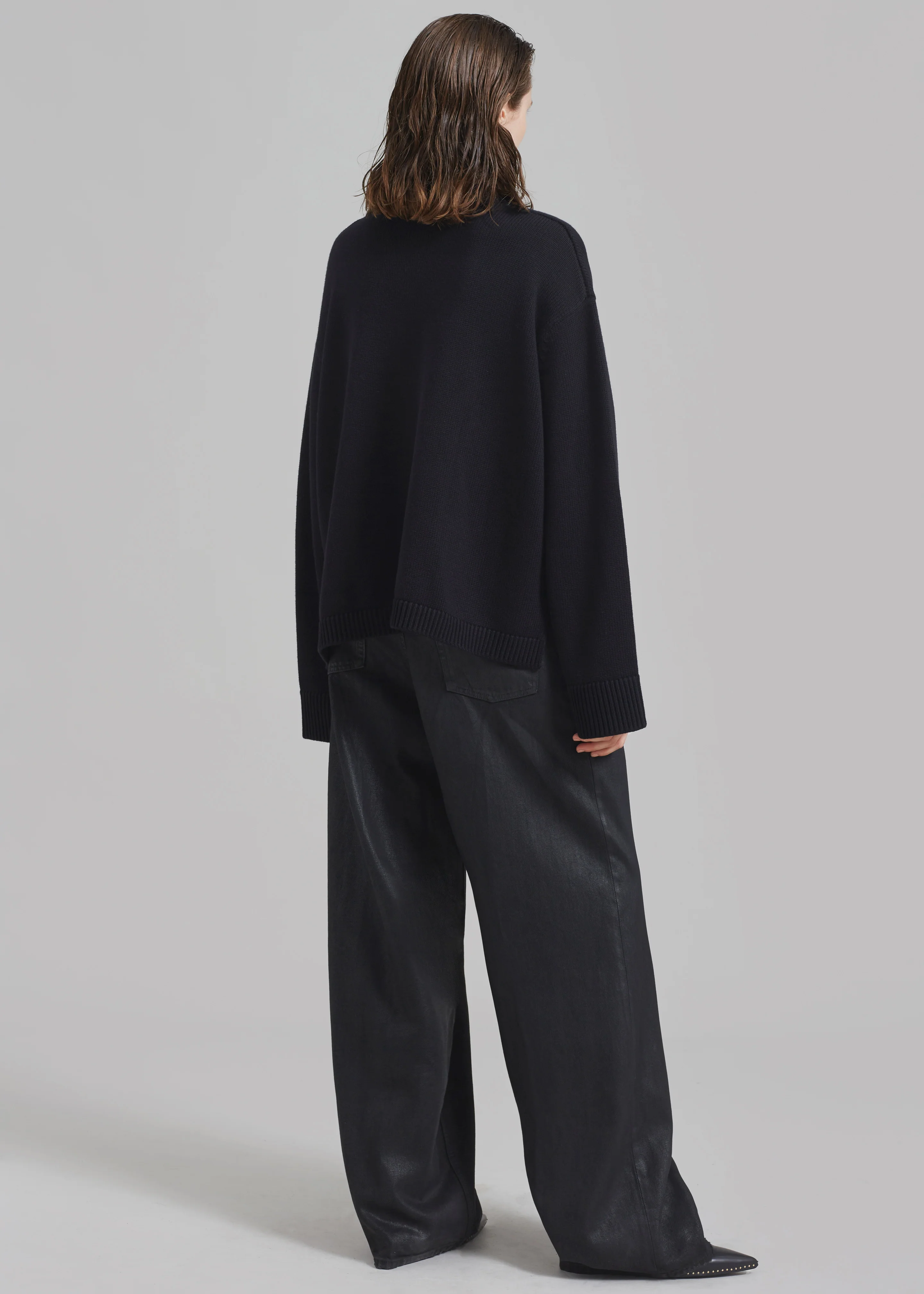 Rhea Trapeze Turtleneck - Black - Image 16