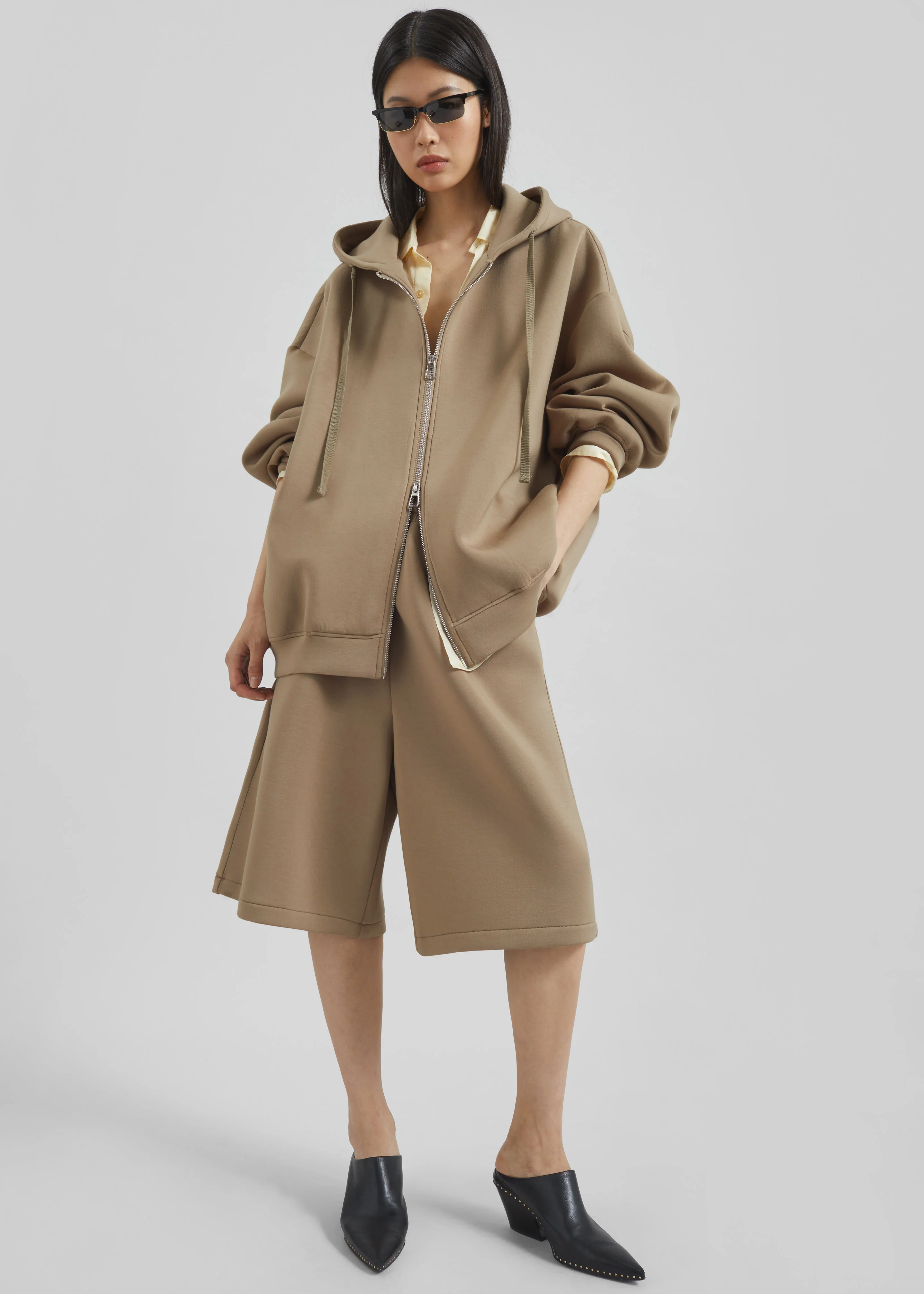 Rian Oversized Hoodie - Camel - Image 3