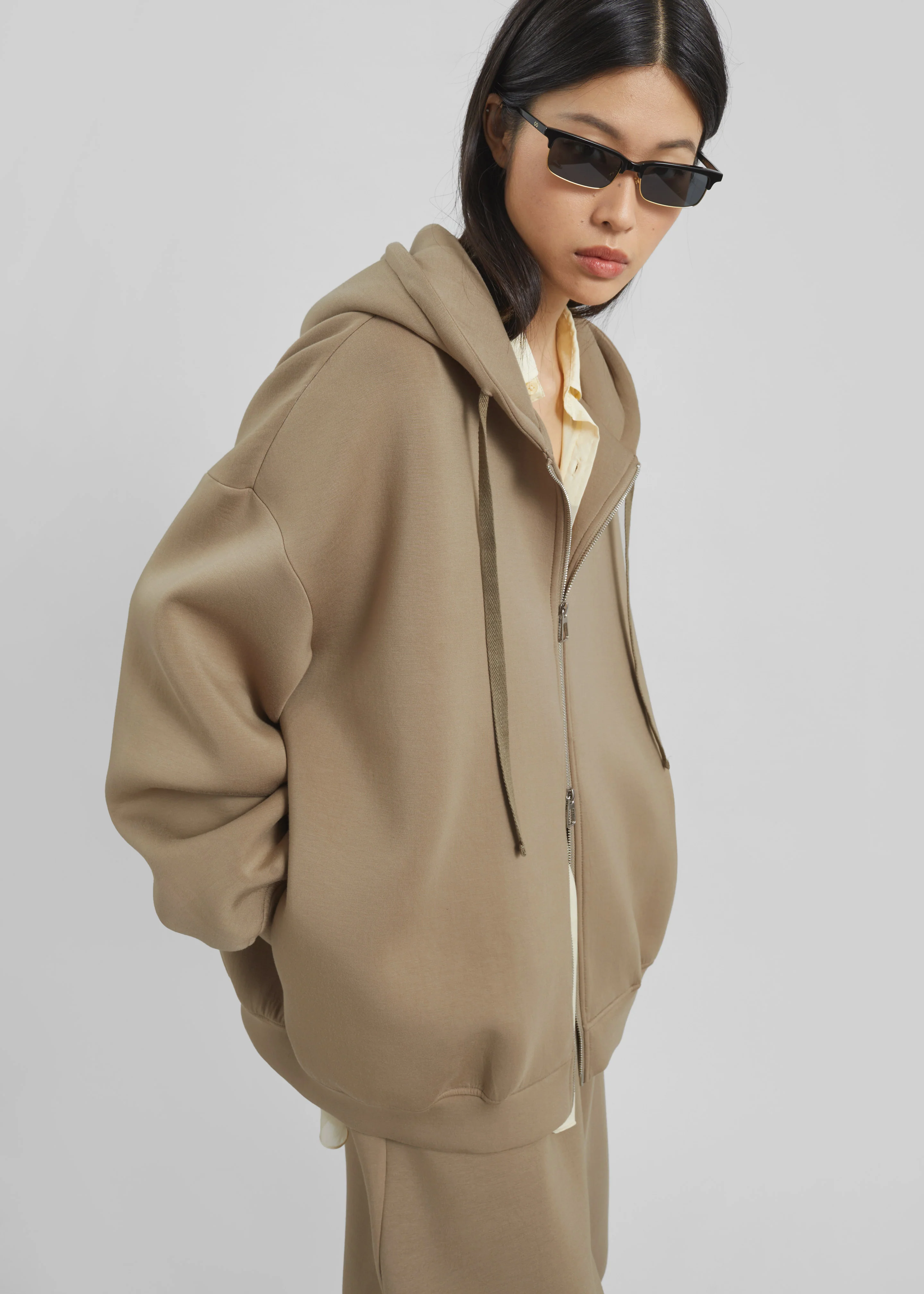 Rian Oversized Hoodie - Camel - Image 9