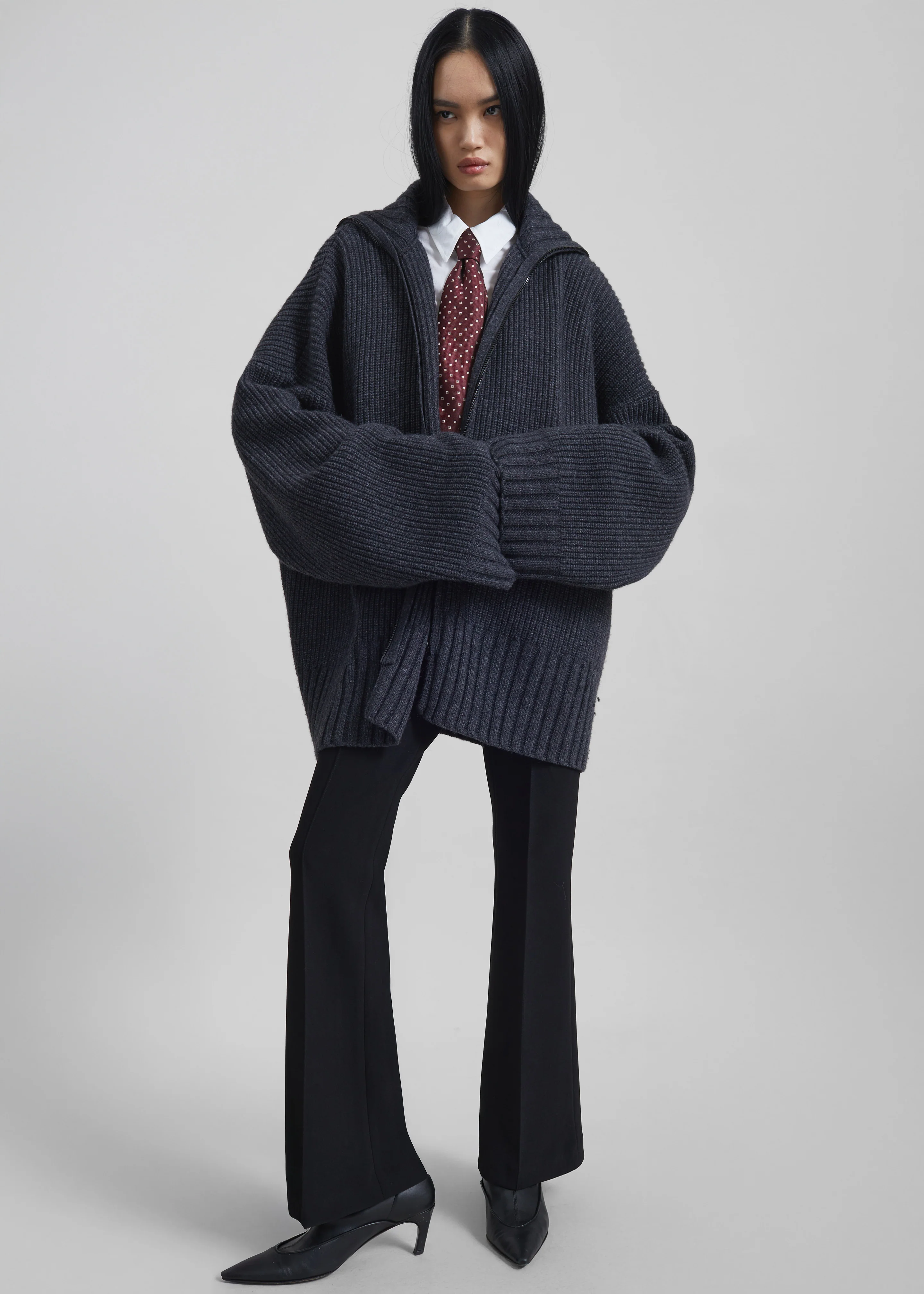 Saclay Oversized Zip-Up Cardigan - Charcoal - Image 7