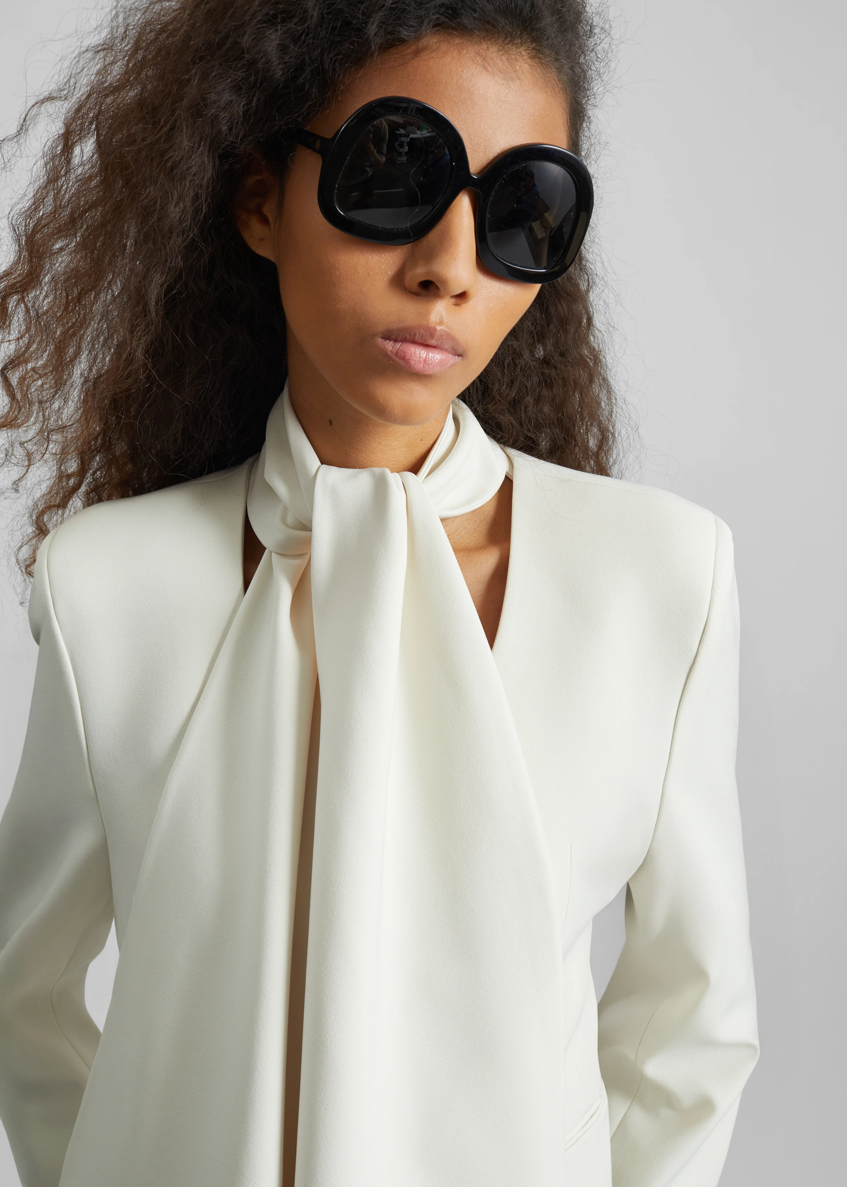 Seika Scarf Blazer - Ivory - Image 2