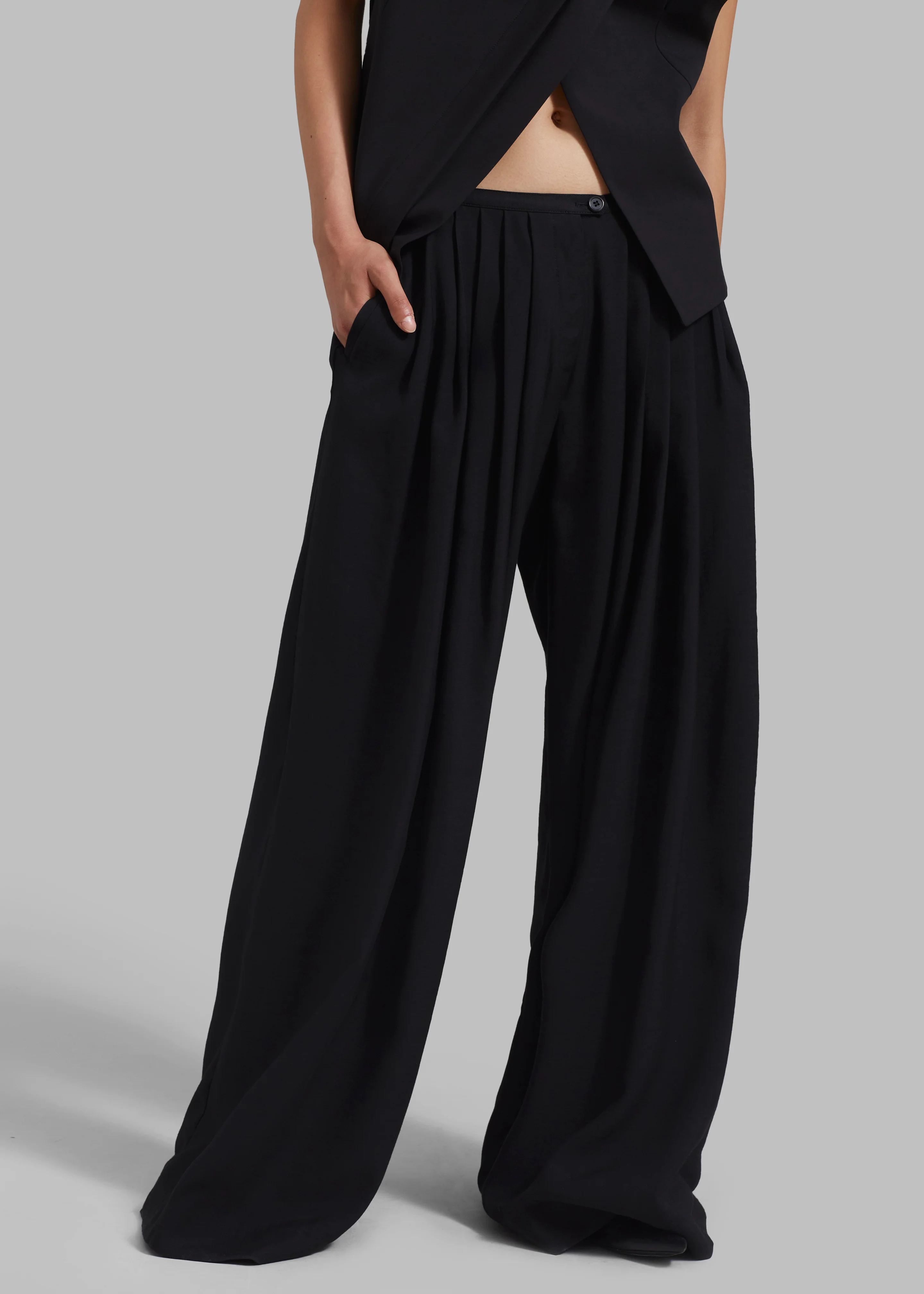 Sloane Wide Leg Trousers - Black - Image 7