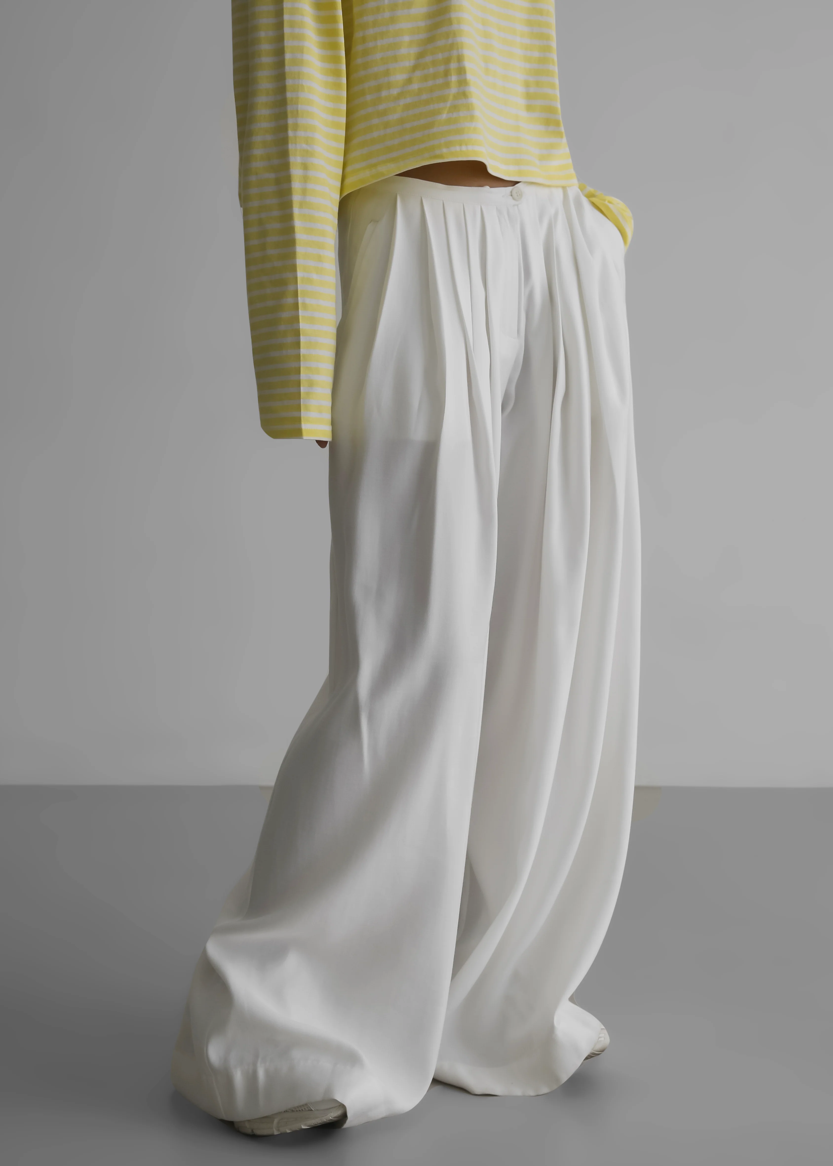 Sloane Wide Leg Trousers - White - Image 14