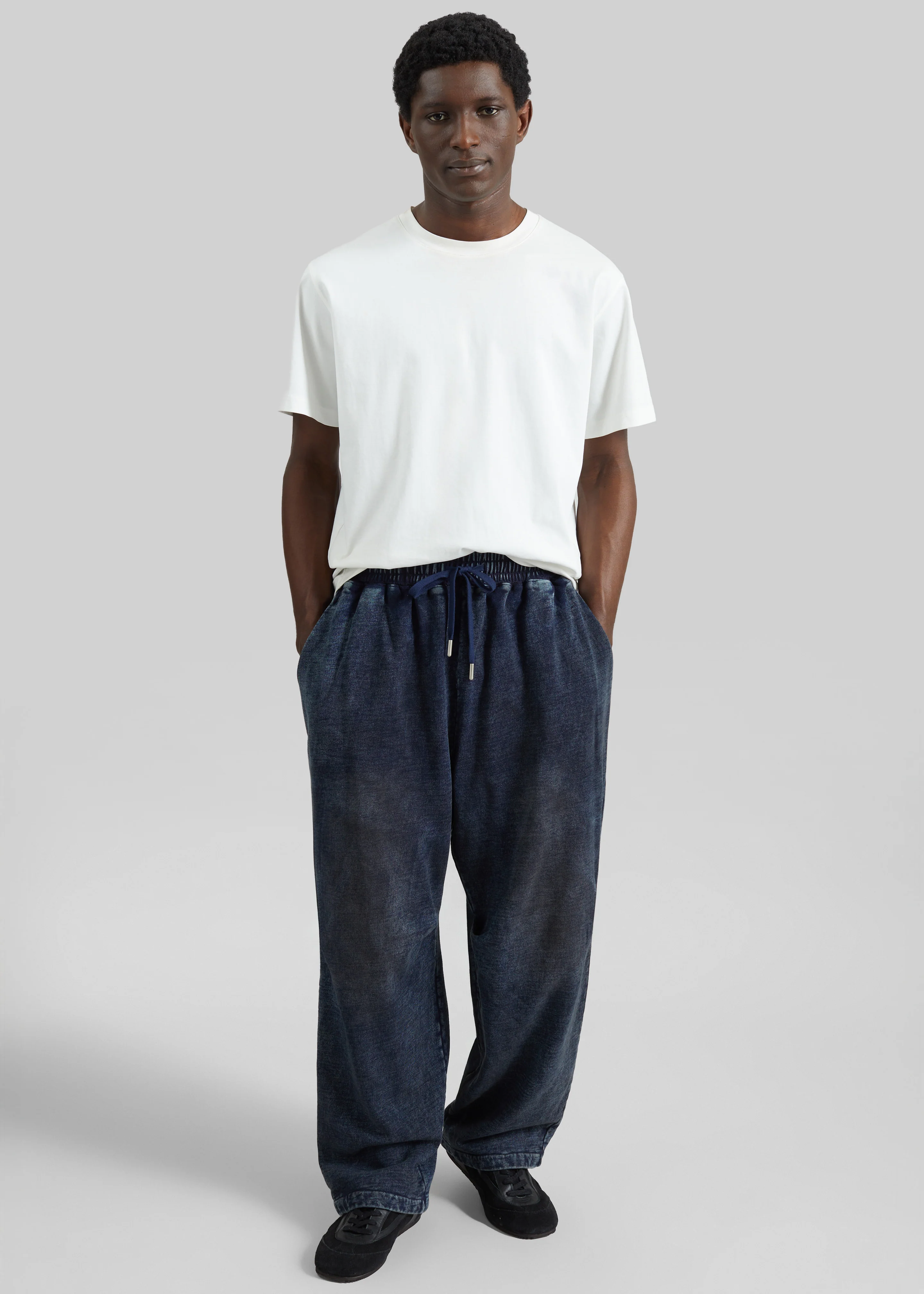Stamford Joggers - Medium Wash - Image 4