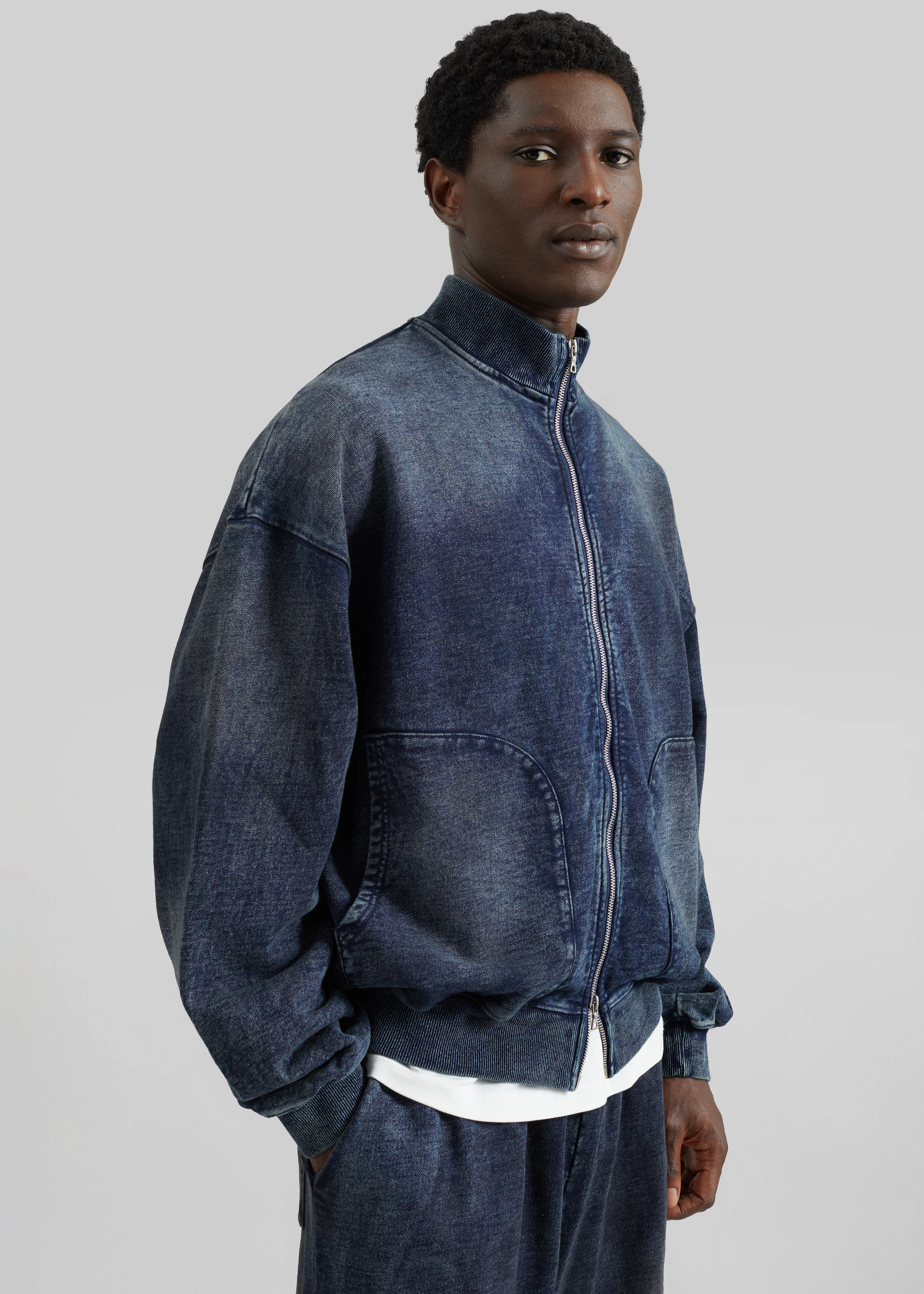 Stamford Zip-Up Jacket - Medium Wash - Image 4