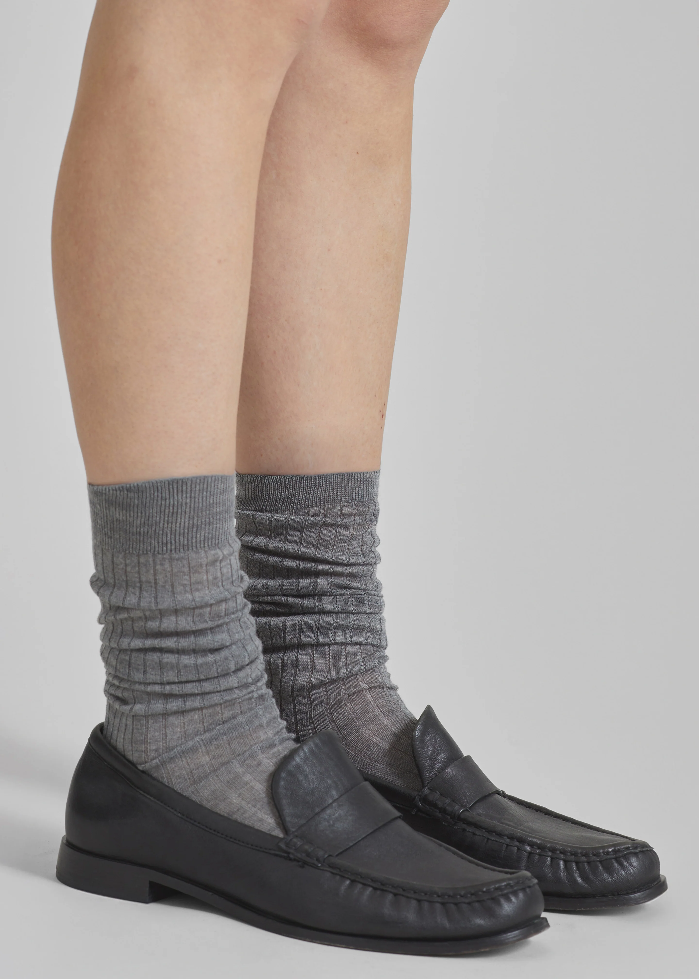 Sulza Thin Ribbed Socks - Grey - Image 4
