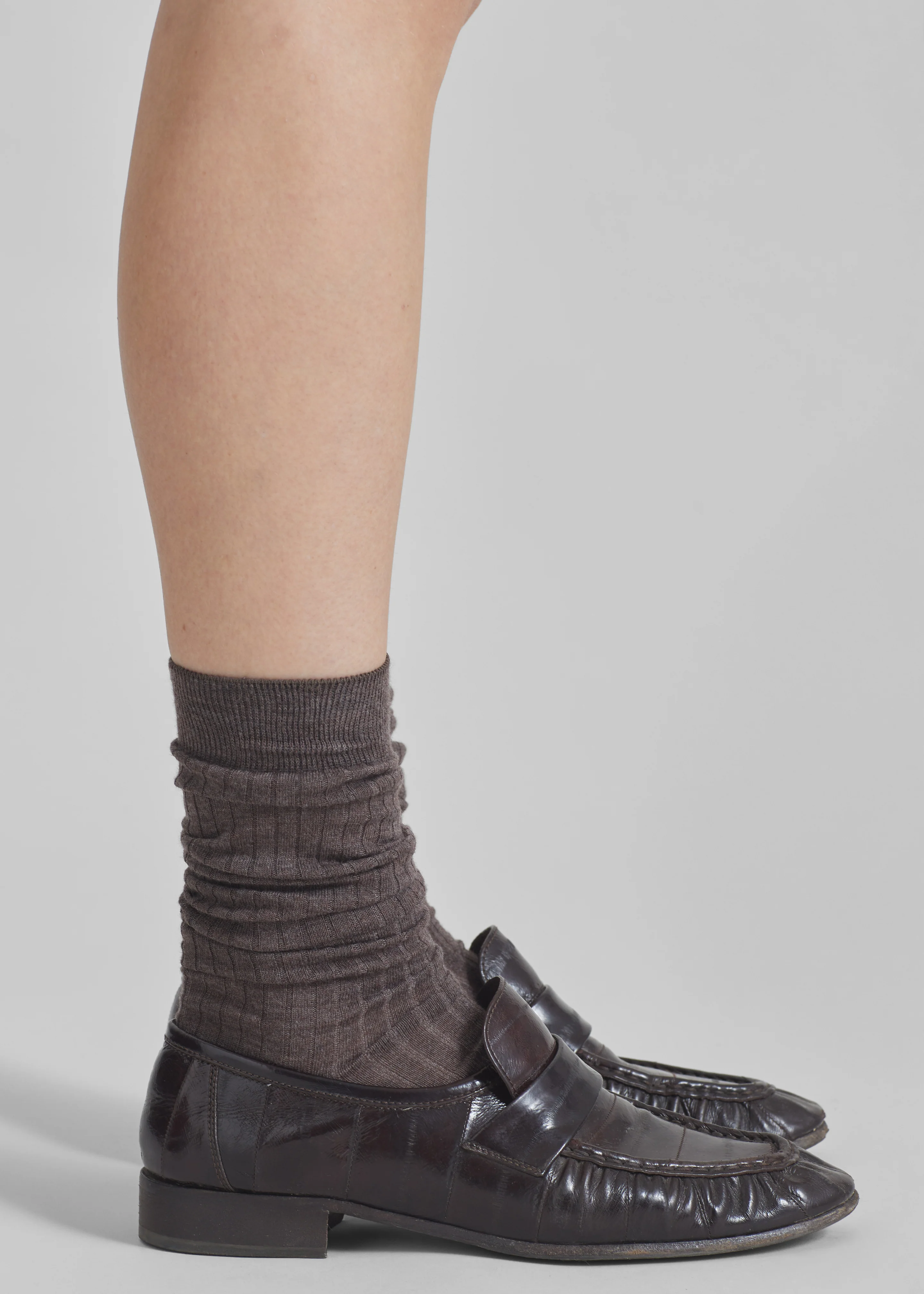Sulza Thin Ribbed Socks - Taupe - Image 3