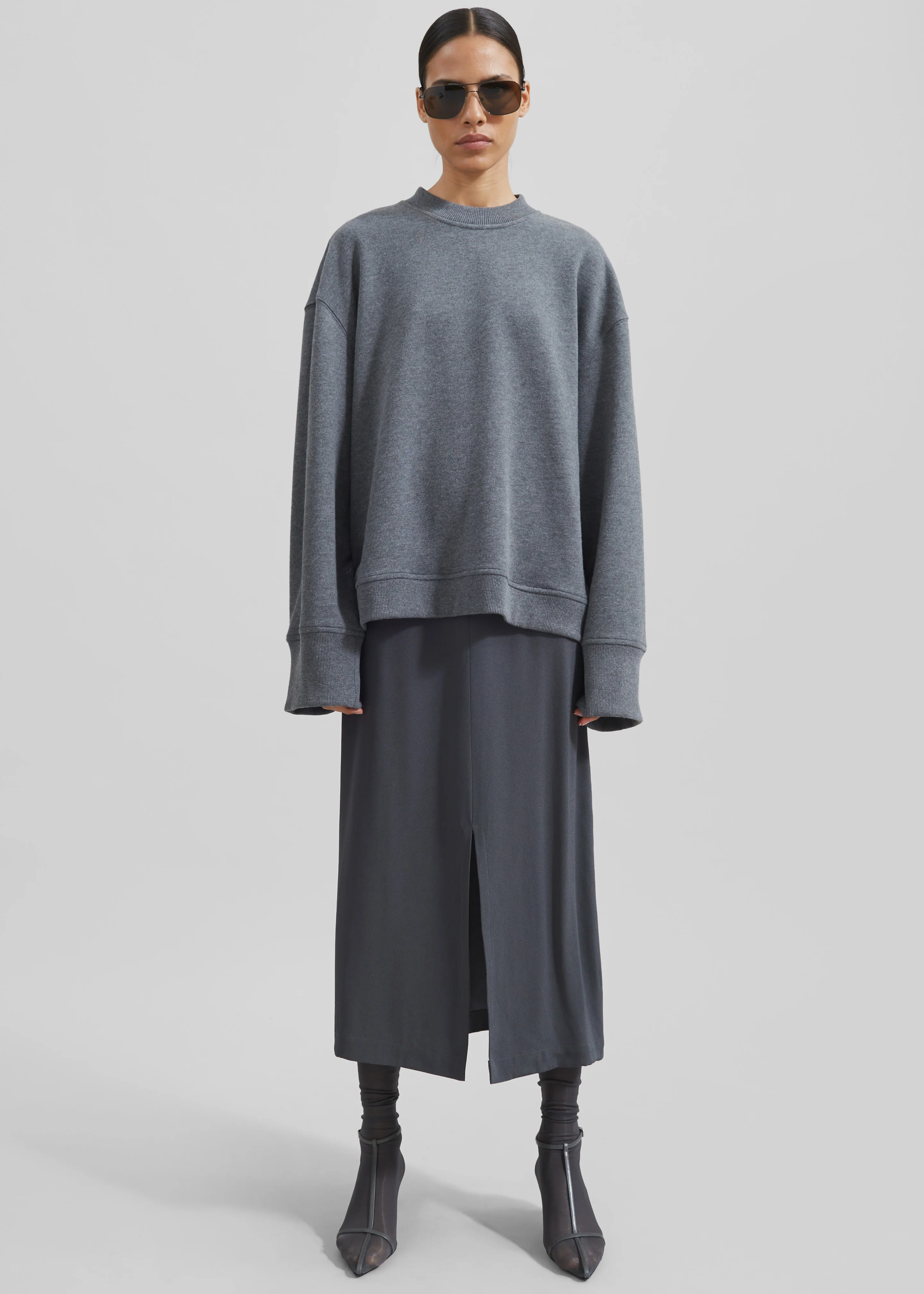 Talia Sweatshirt - Dark Grey - Image 7