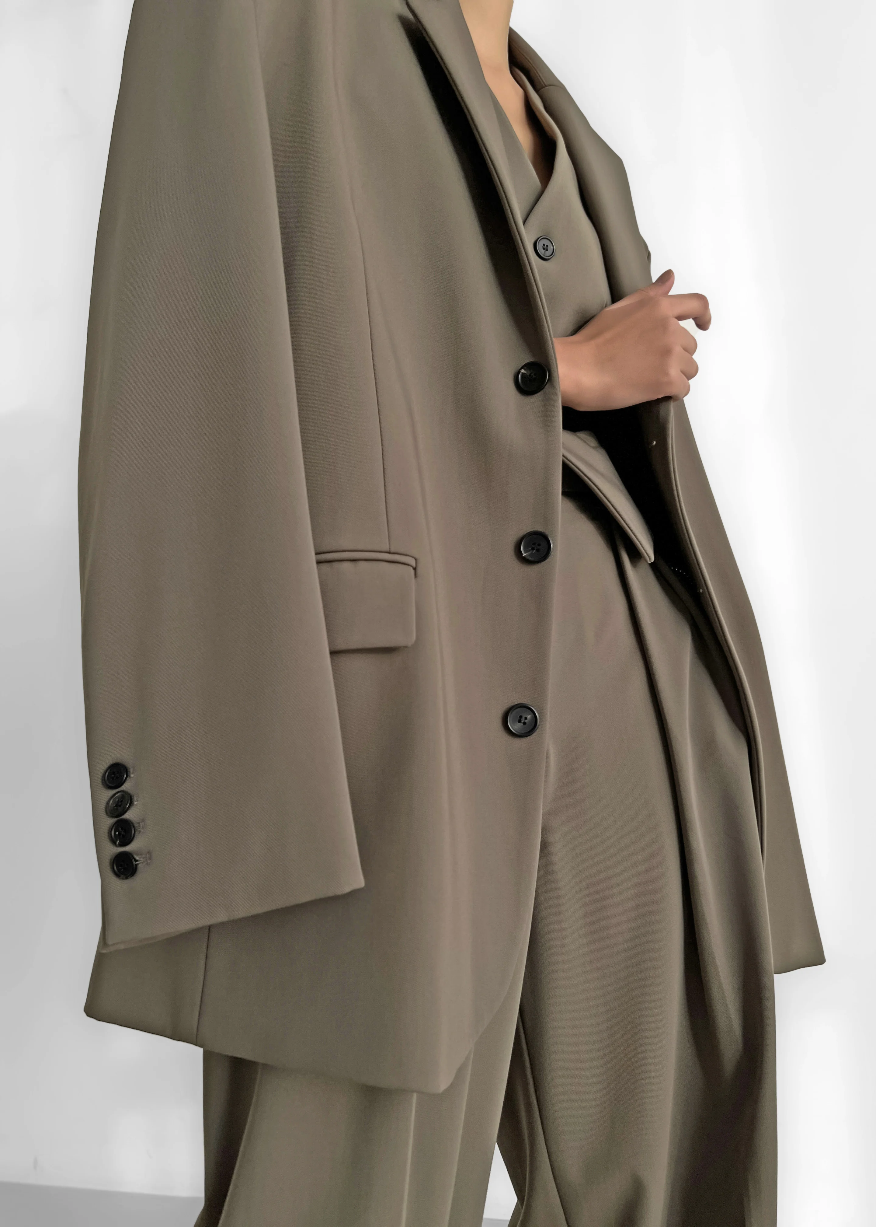 Tansy Oversized Blazer - Olive - Image 17