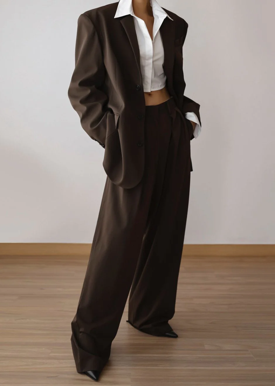 Tansy Pleated Trousers - Chocolate - Image 5