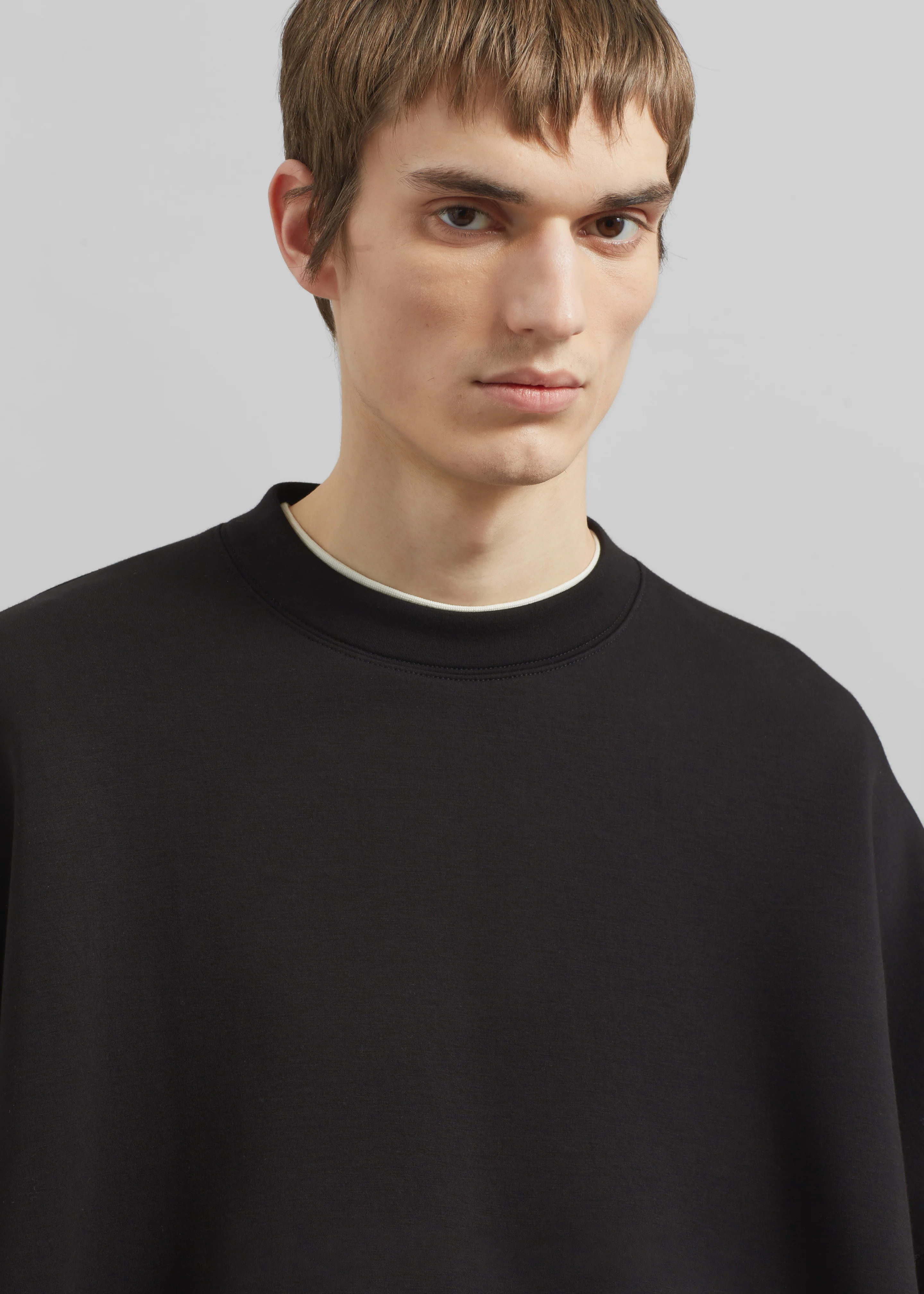 Tate Sweatshirt - Black - Image 5