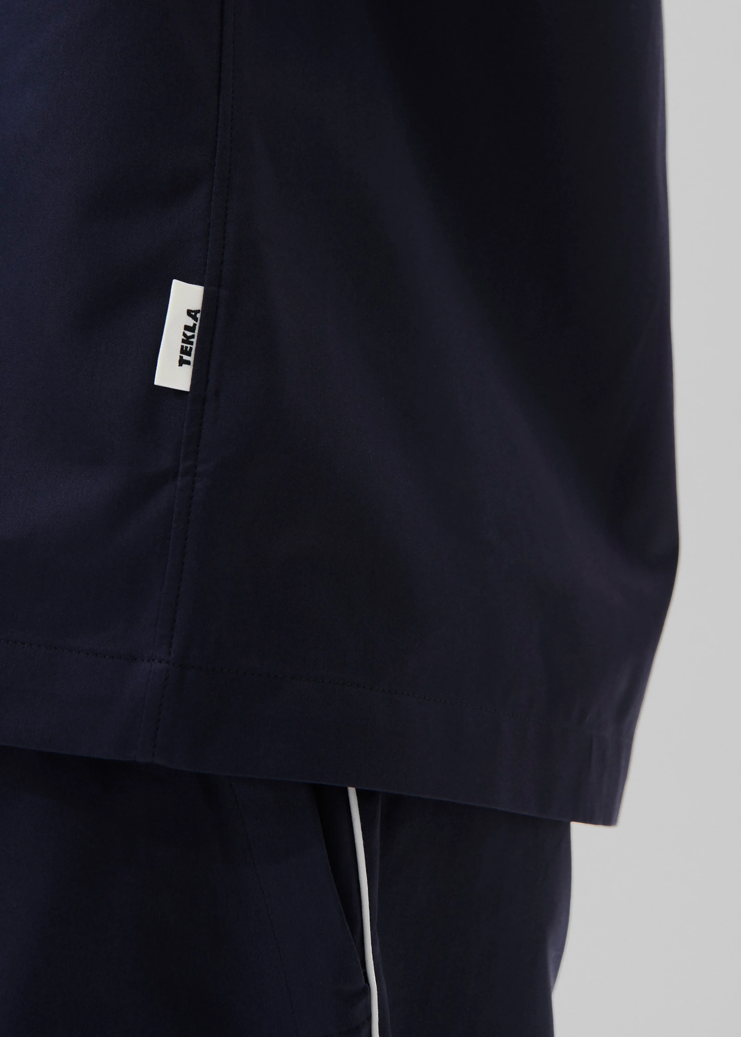 Tekla Sateen Pyjama Shirt - Chelsea - Image 6