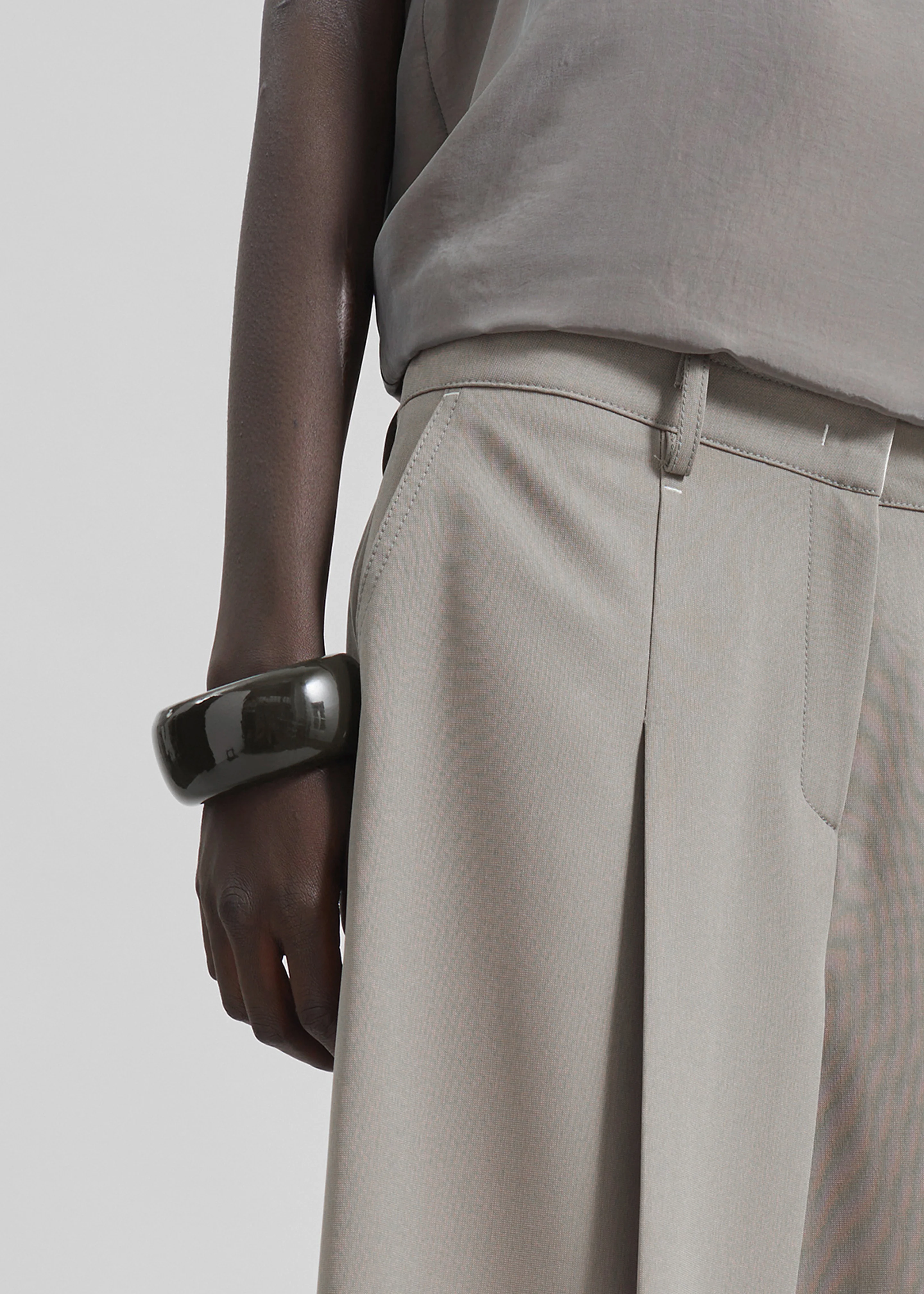 TFS Glossy Bangle - Light Khaki - Image 4