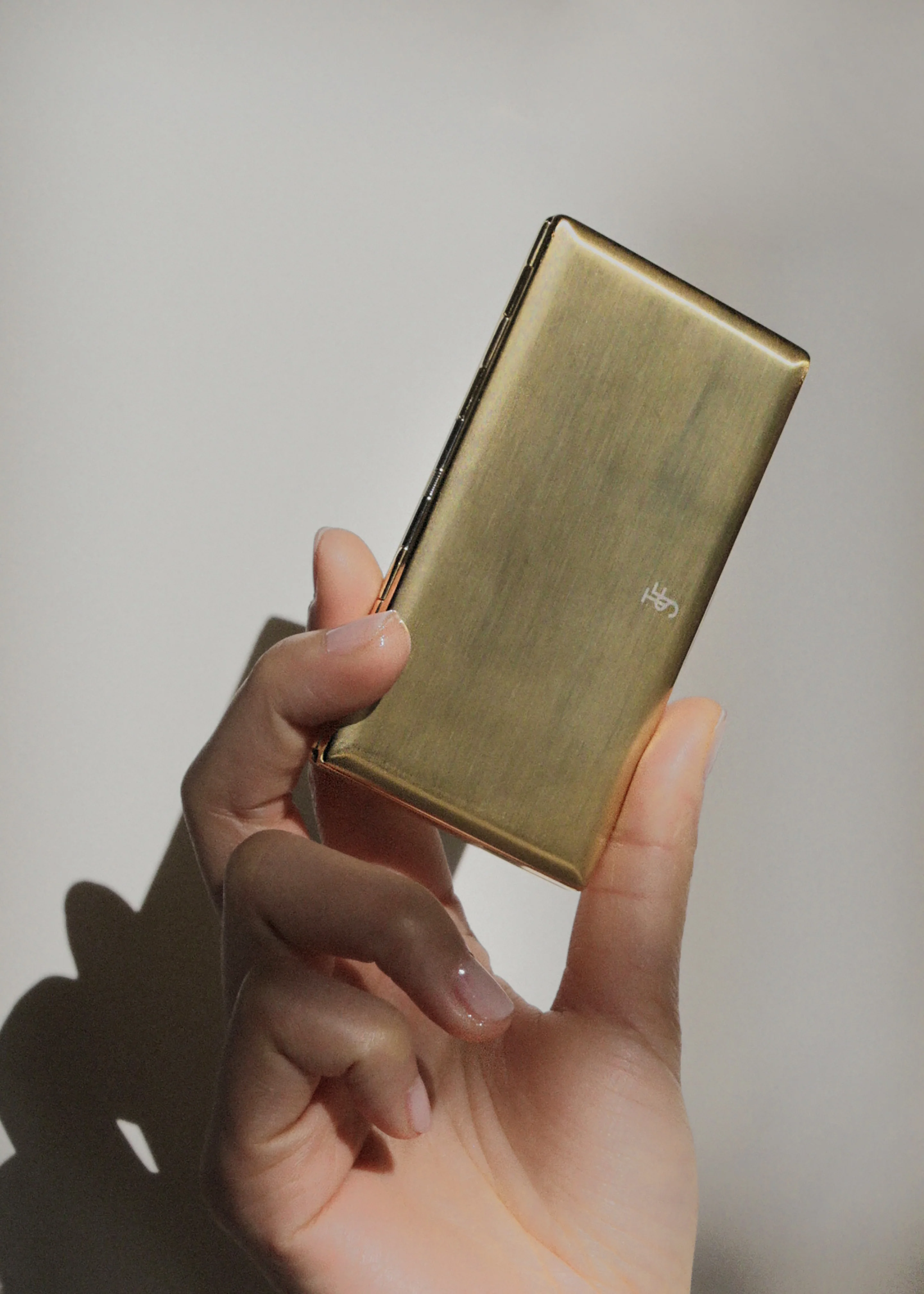 TFS Multi-use Gold Case - Image 6