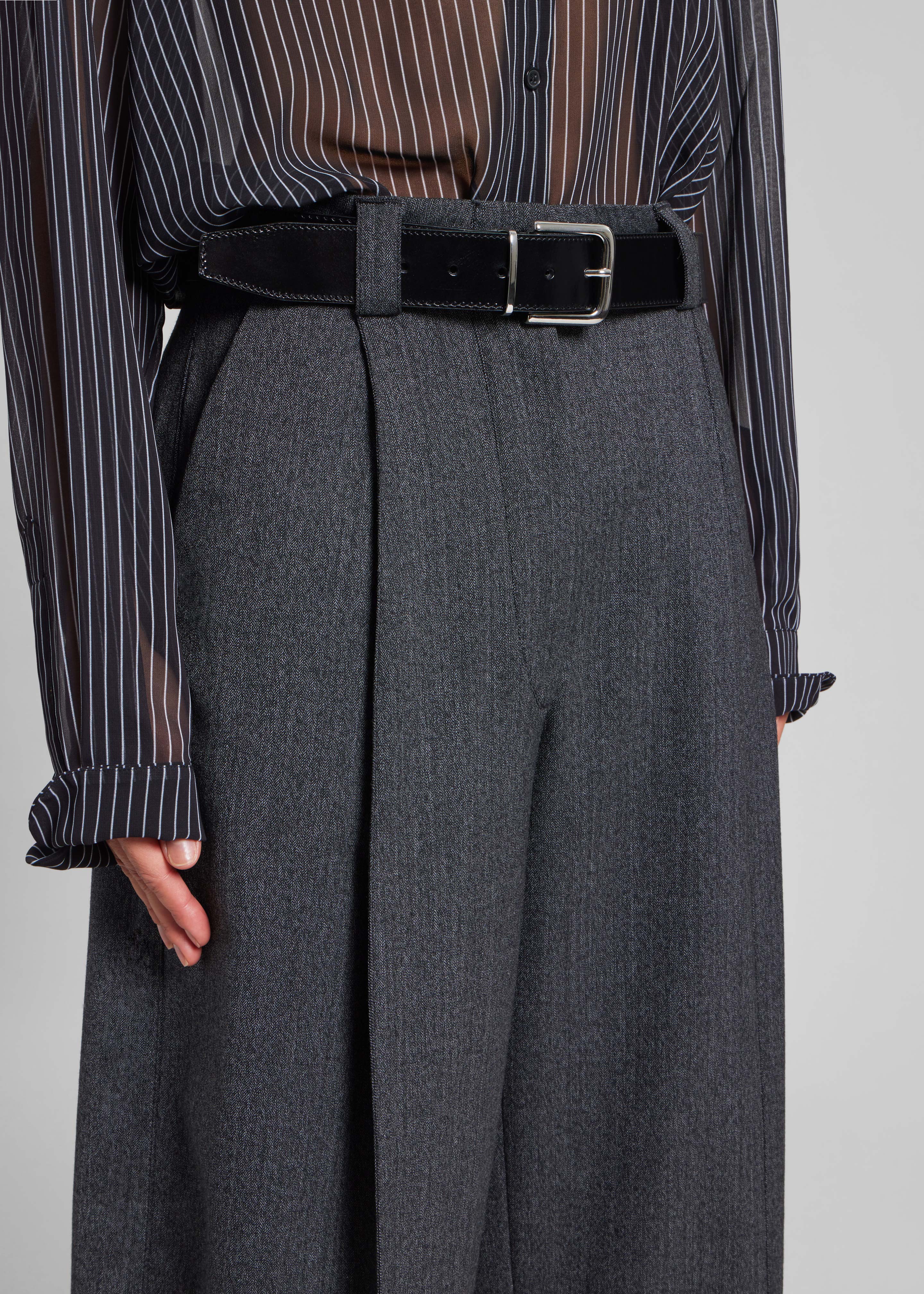 TheLatest Cara Pants - Dark Grey - Image 3