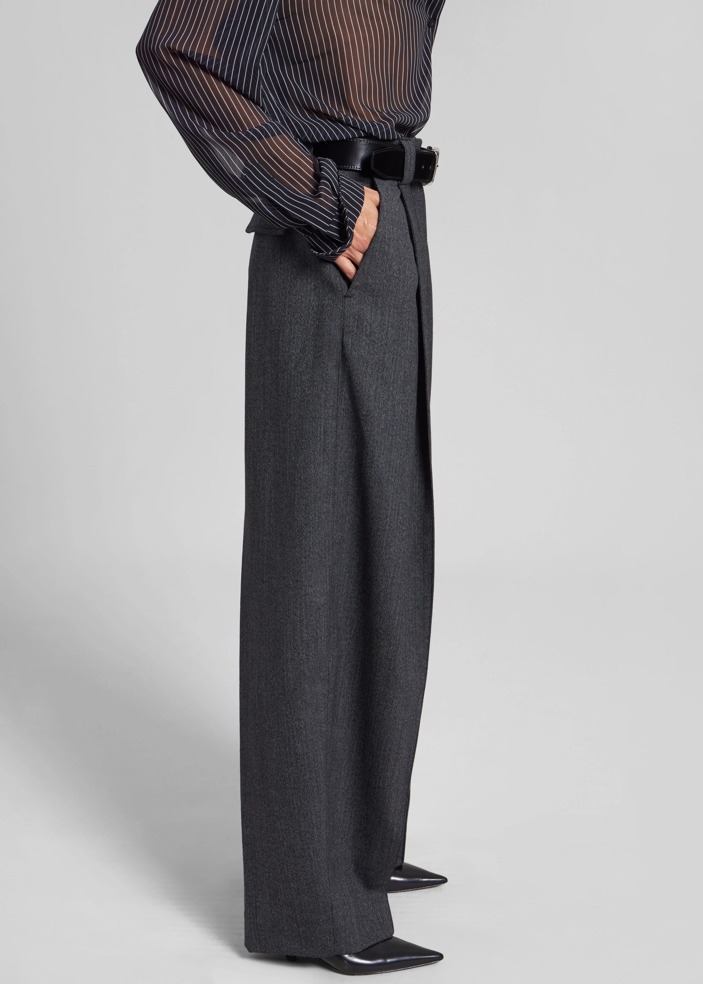 TheLatest Cara Pants - Dark Grey - Image 4