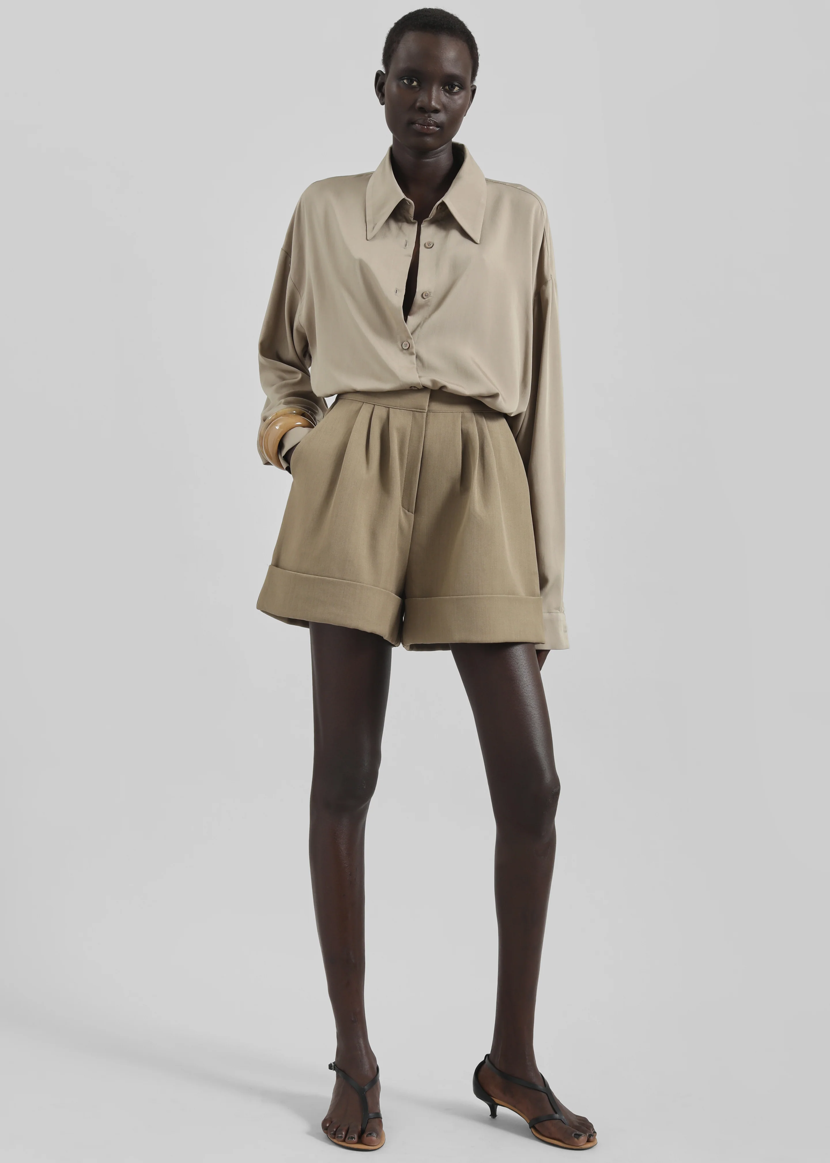 Tolmer Cuffed Shorts - Taupe Melange - Image 7