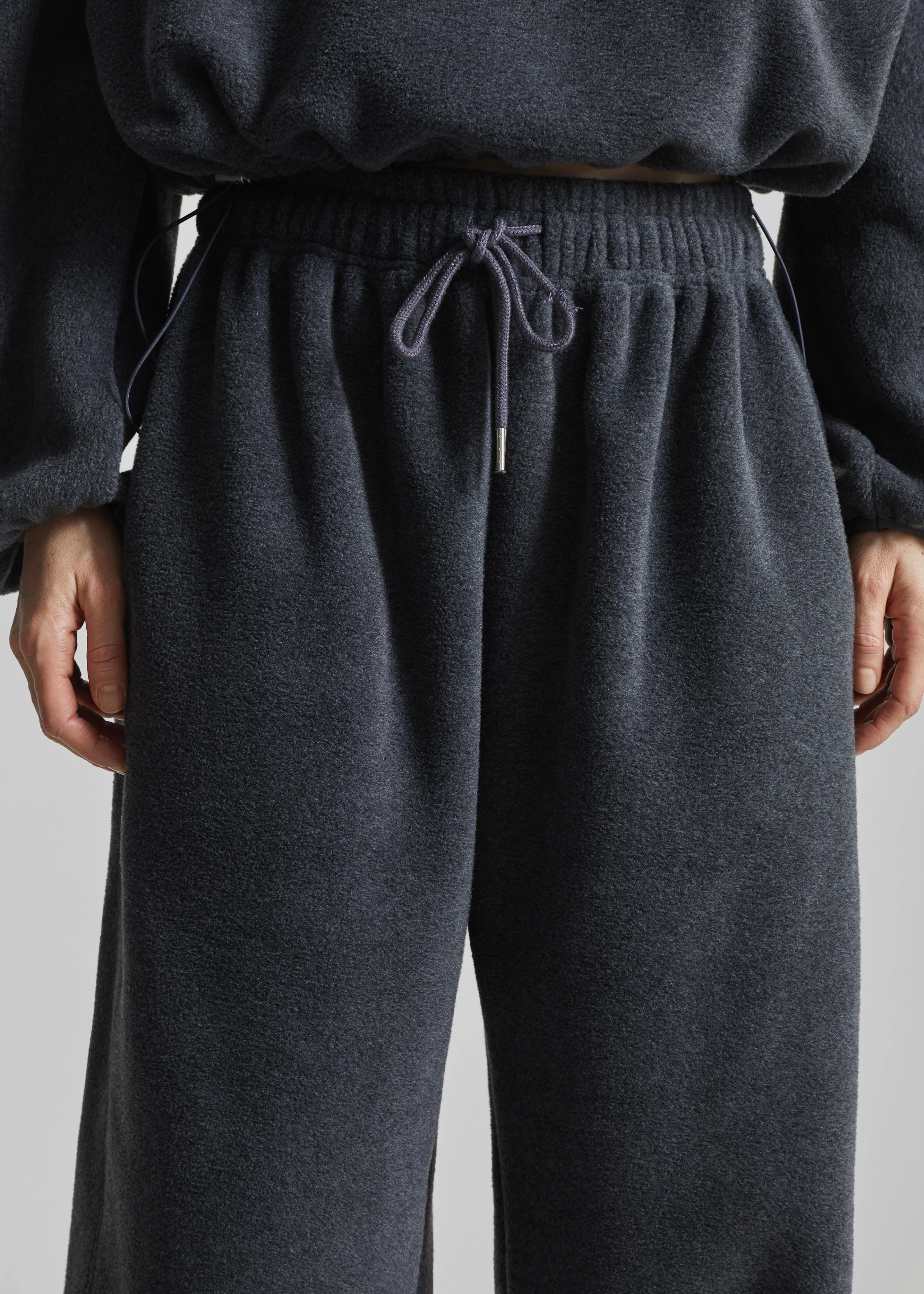 Treveray Fleece Sweatpants - Dark Grey - Image 4