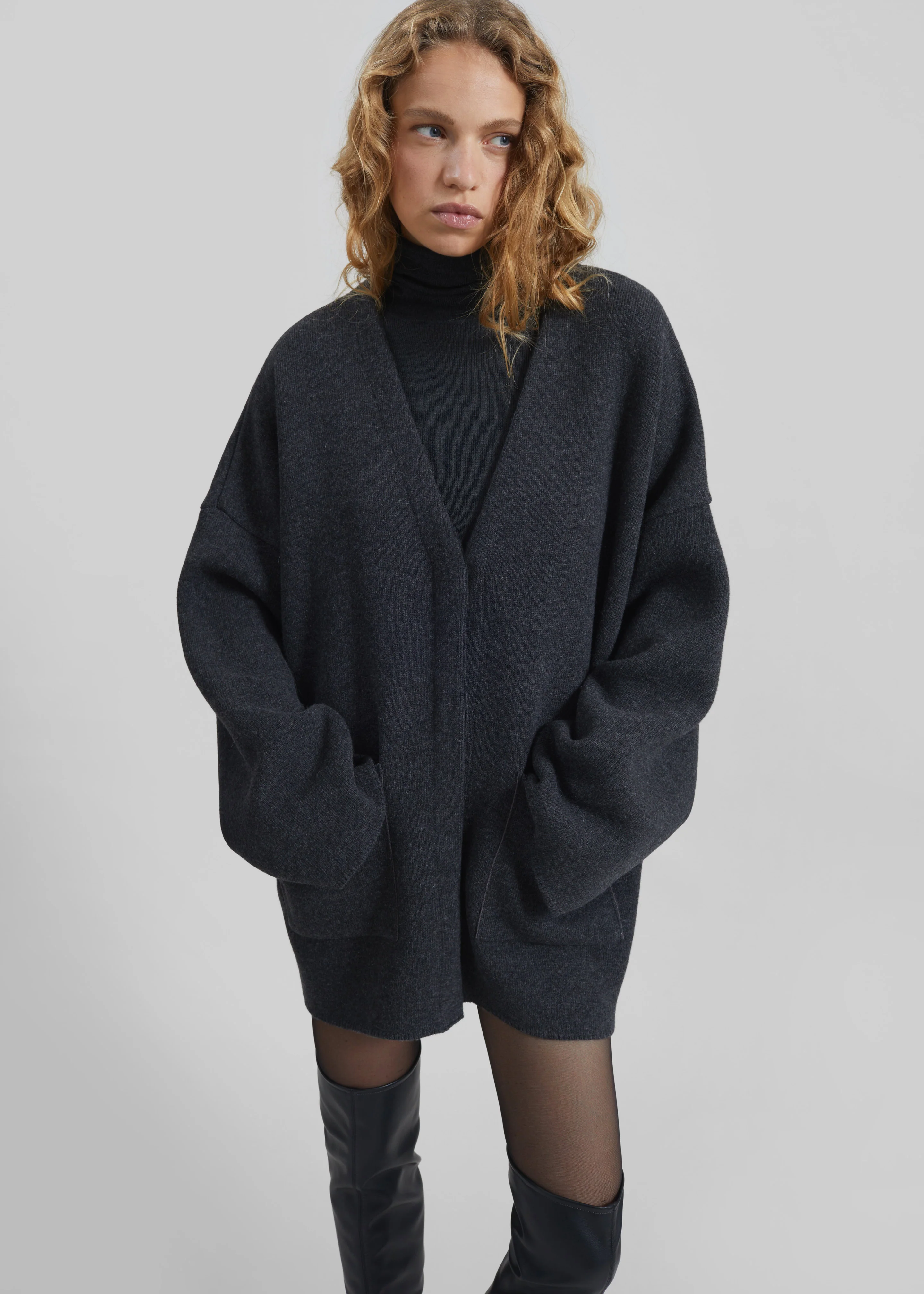Tynset Oversized Cardigan - Charcoal - Image 4