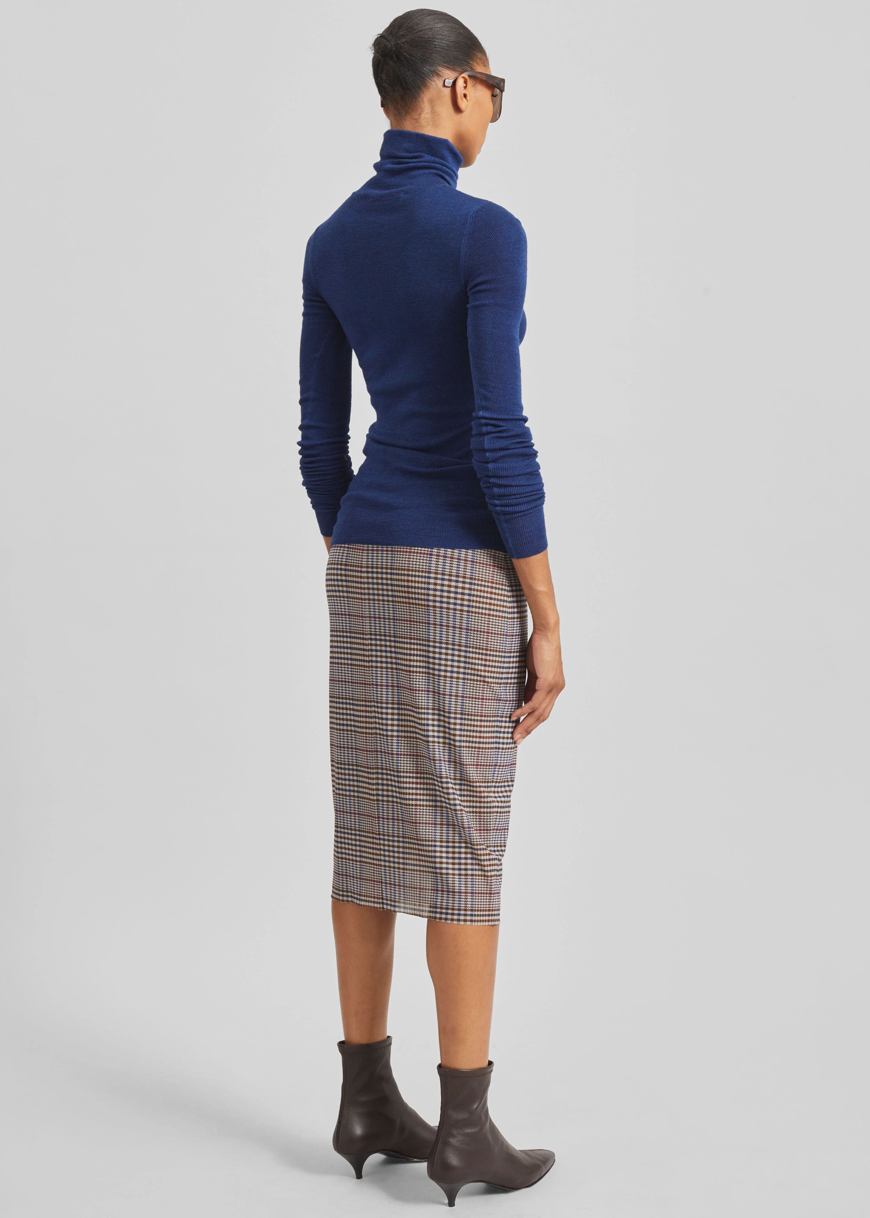 Utica Thin Turtleneck Sweater - Blue - Image 6