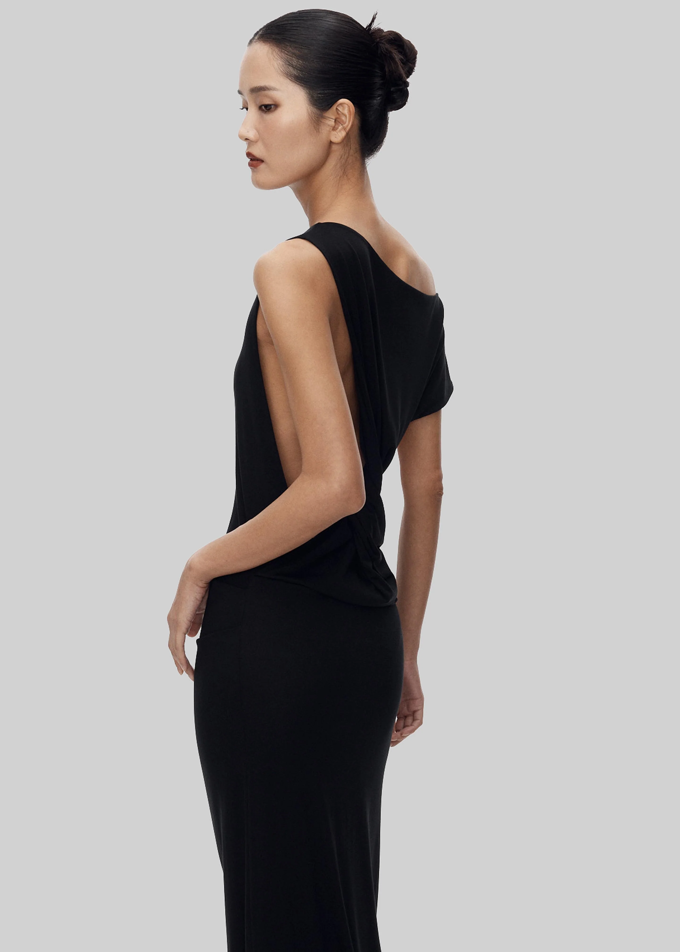 Varena Twisted Cut-Out Maxi Dress - Black - Image 5