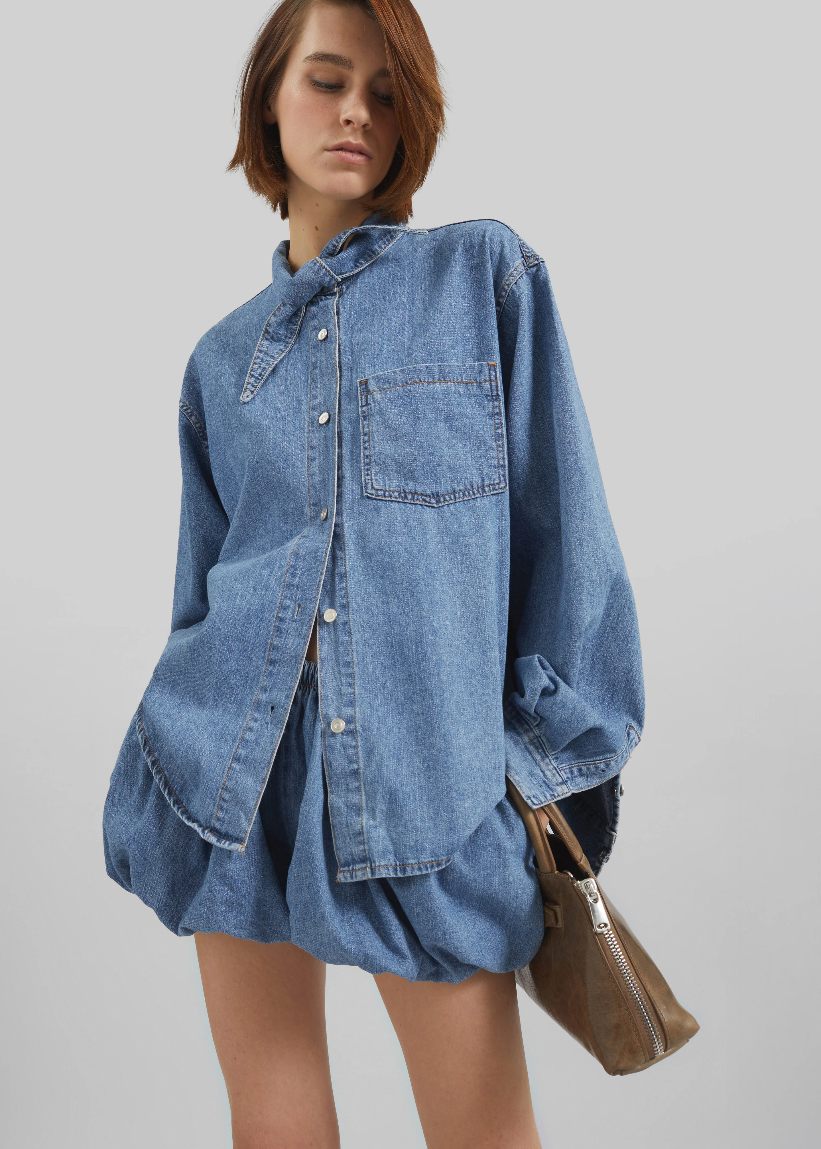 Varzy Denim Bubble-Hem Shorts - Medium Wash - Image 5