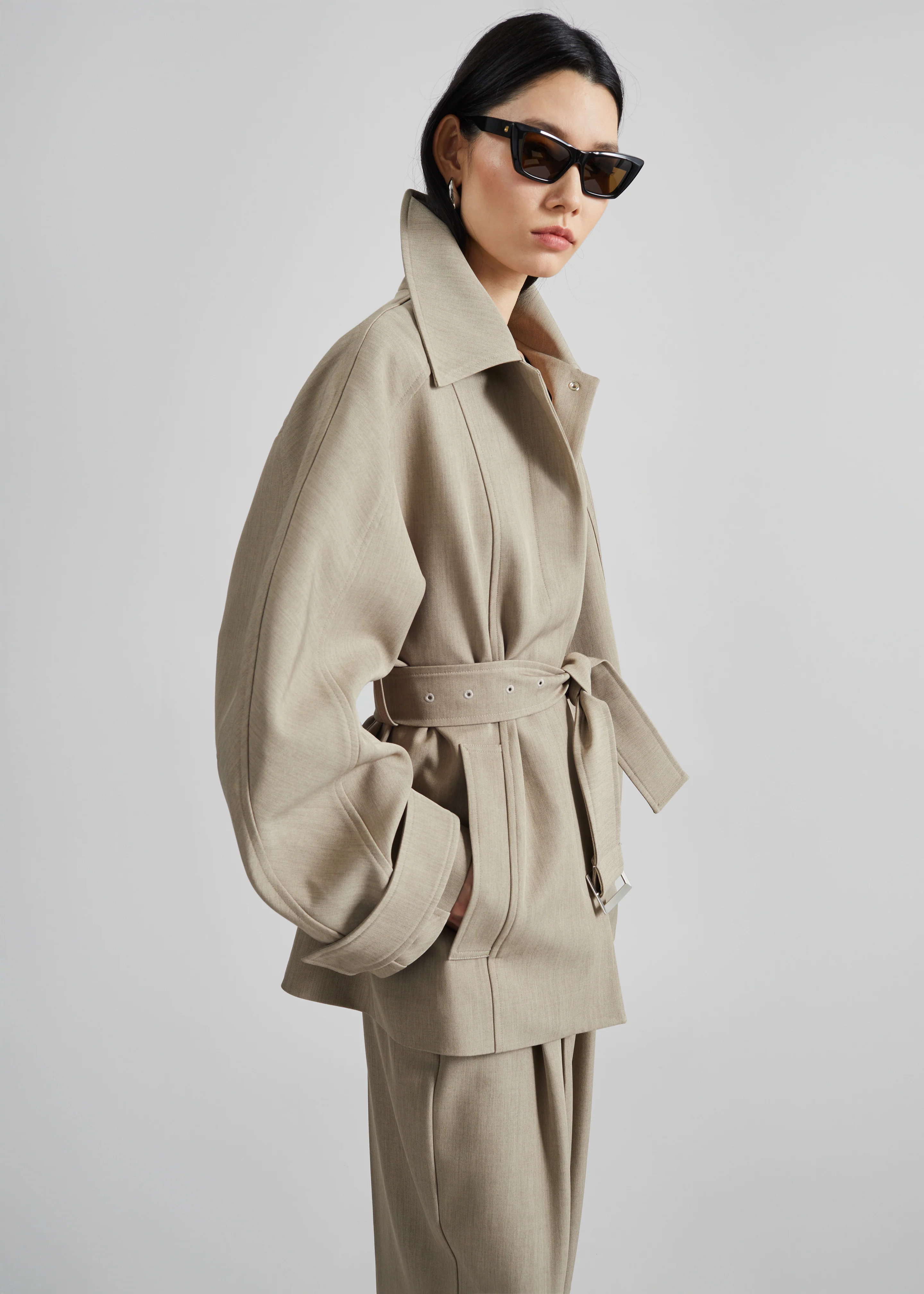 Venlo Curve Sleeve Belted Jacket - Beige - Image 2