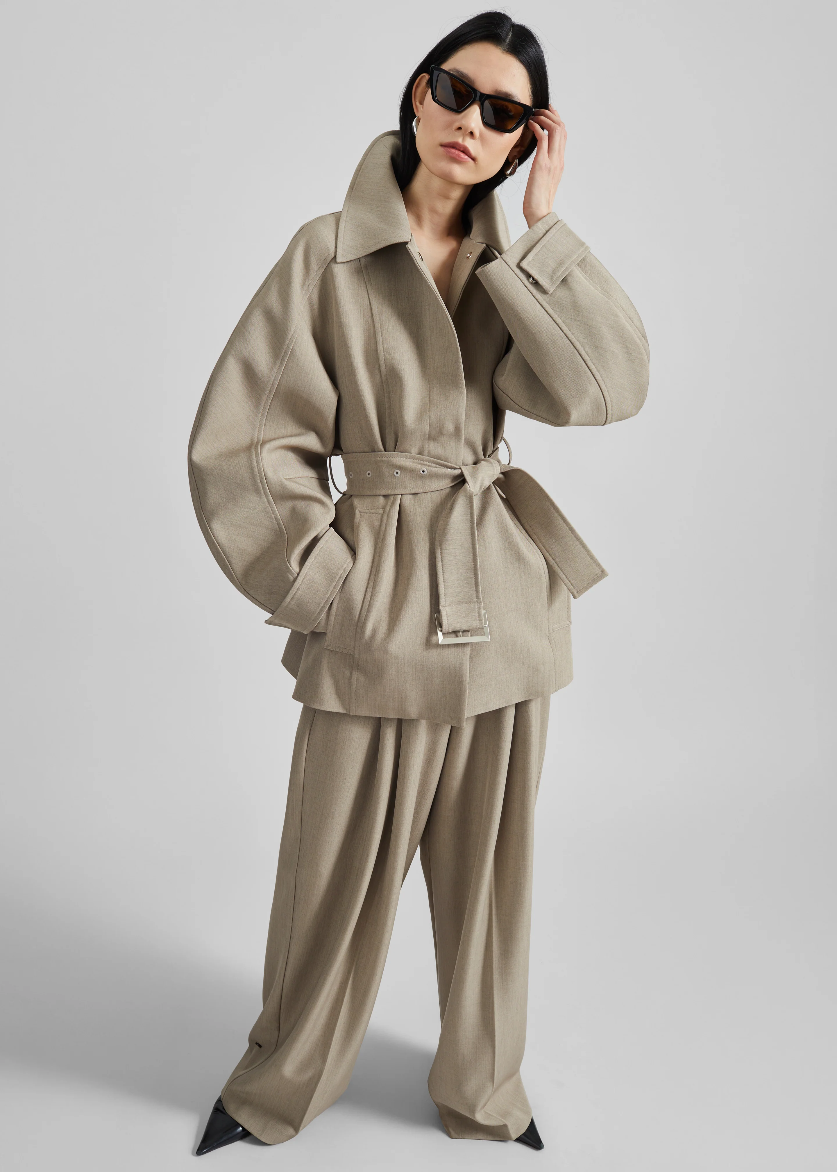 Venlo Pleated Trousers - Beige - Image 3