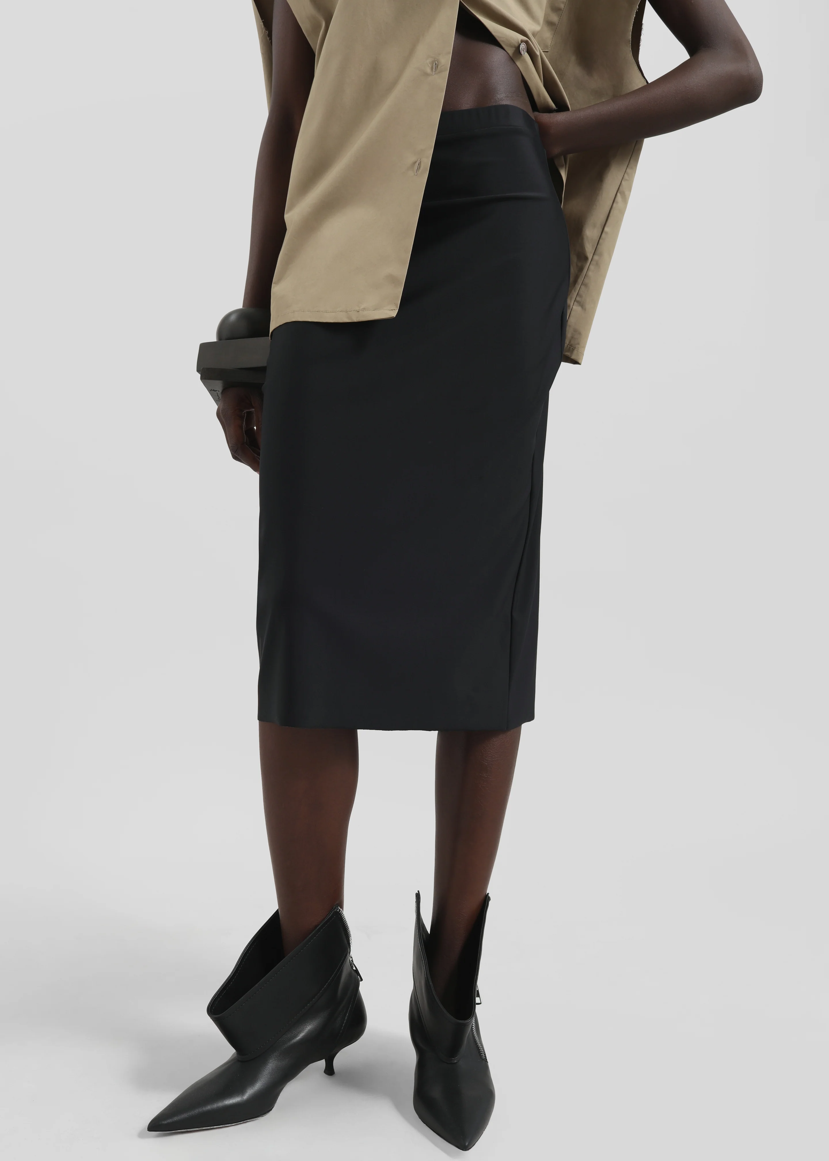Viera Midi Skirt - Black - Image 2